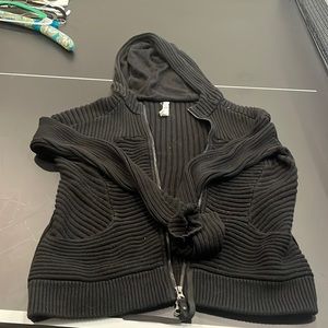 Lululemon Black Hooded Zip Up Sweater